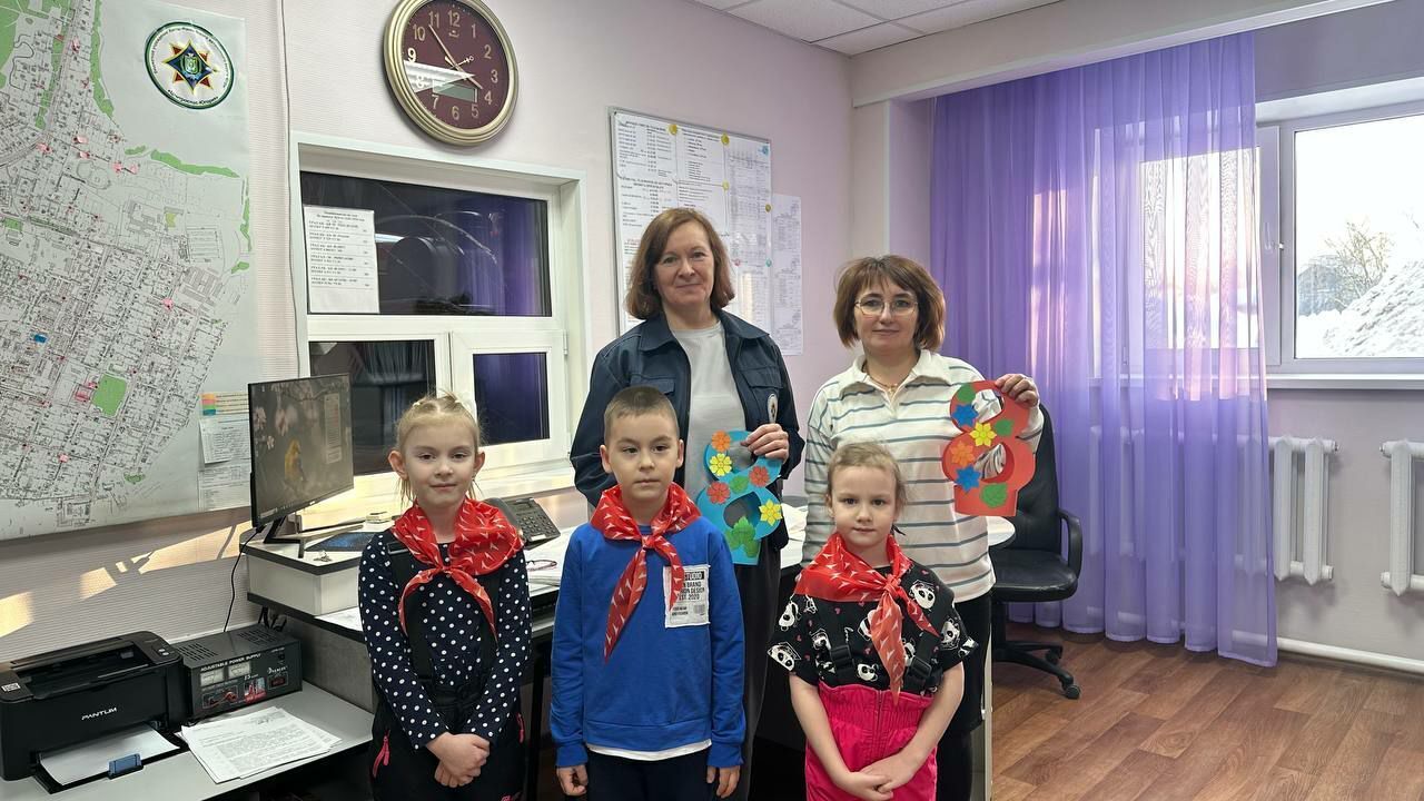 8 марта - женский праздник